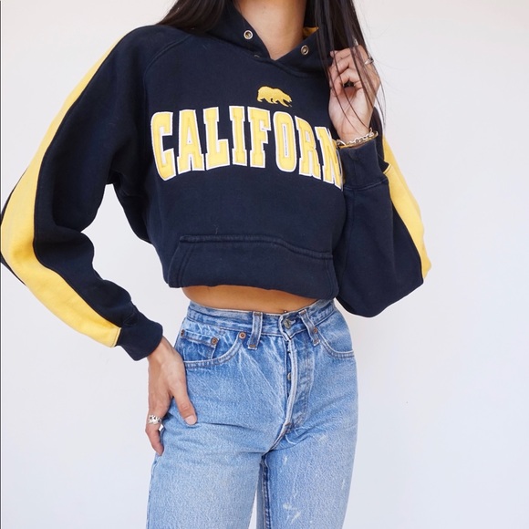 UC Berkeley Pullover Sweatshirt - Picture 2 of 4